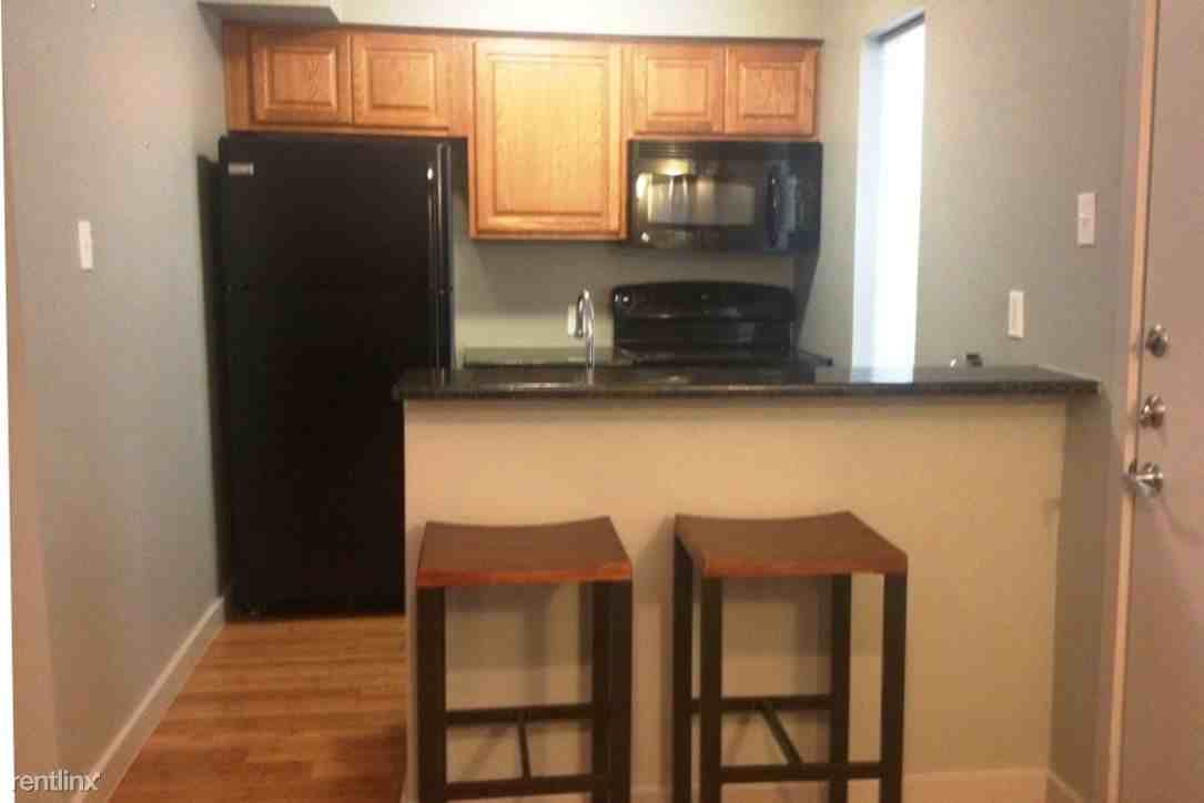 78704- Property ID 800646 - Photo 2 of 12