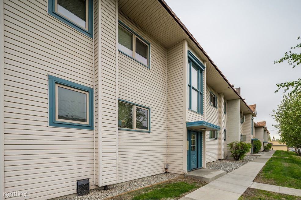 Merrill Crossing Apartments - Photo 2 of 12