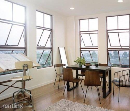 Seventy46 - Photo 2 of 18