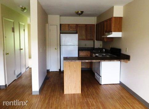 Glenview Townhomes - Photo 2 of 5