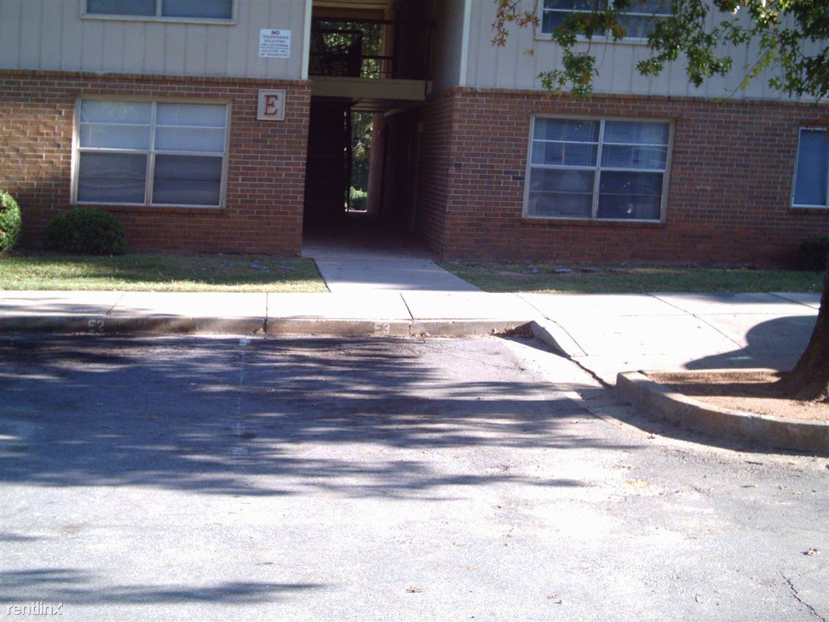 Laurens Glen - Photo 3 of 9