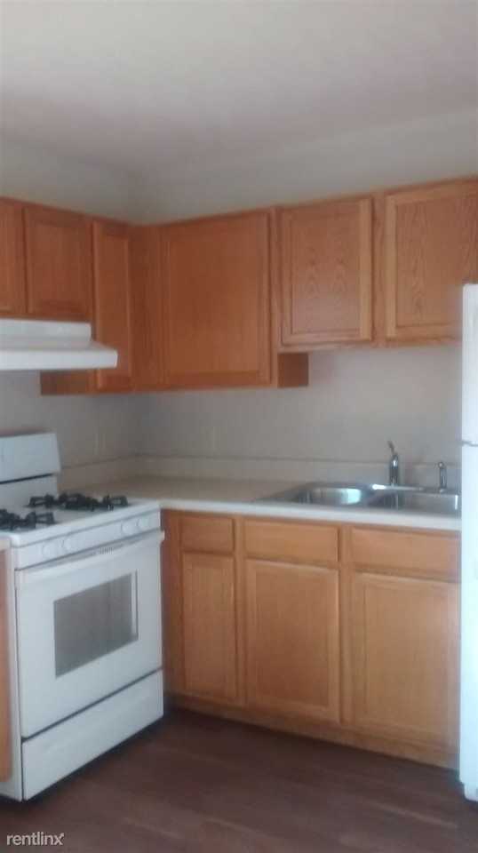 Cumberland Village Apartments - Photo 3 of 6