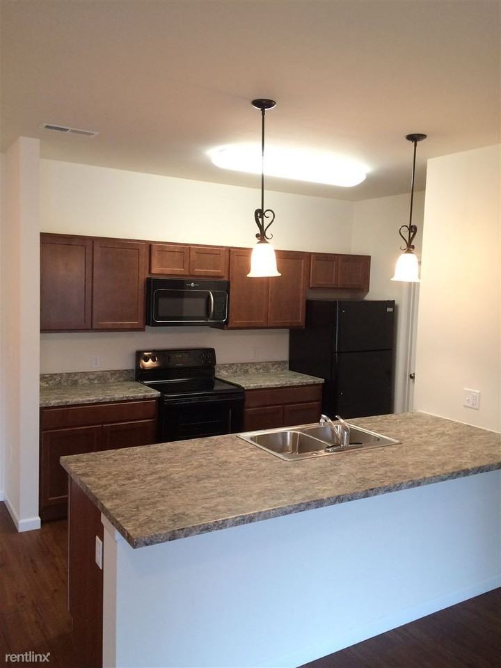 Bridgewater Residences - Photo 2 of 10