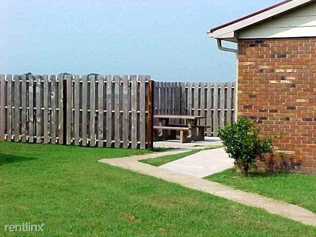 Malden Garden Apartments - Photo 3 of 4