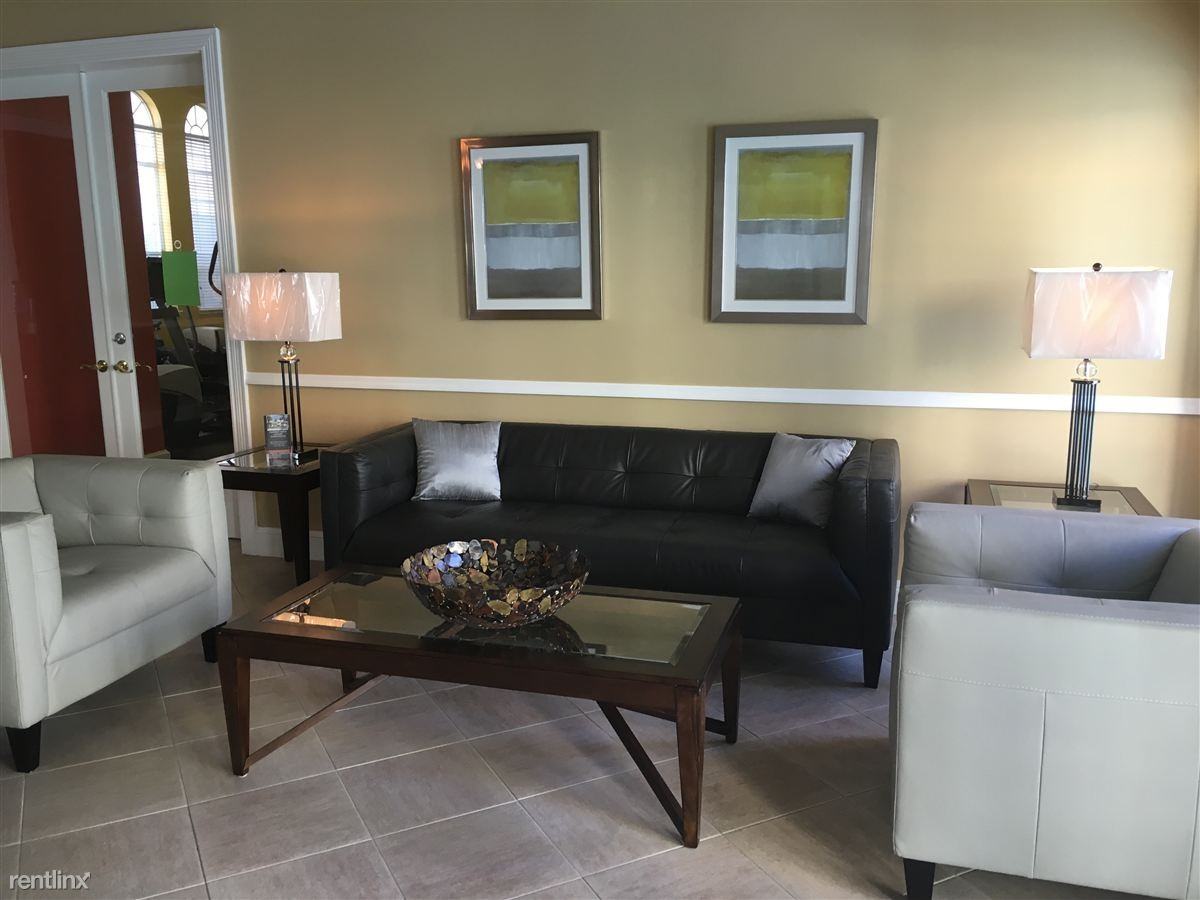 Fairway Vista Apartments - Photo 3 of 11