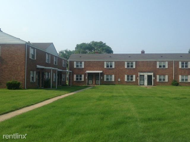 Westbrook Apartments - Photo 3 of 6