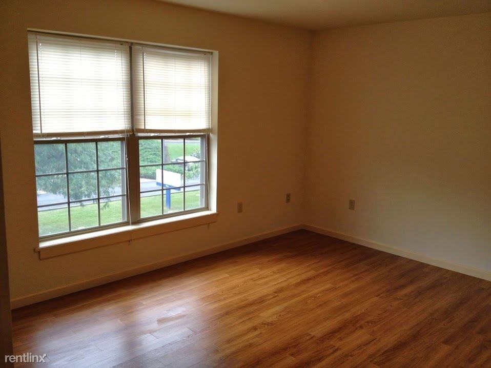 Arch Street Complex - Photo 2 of 6