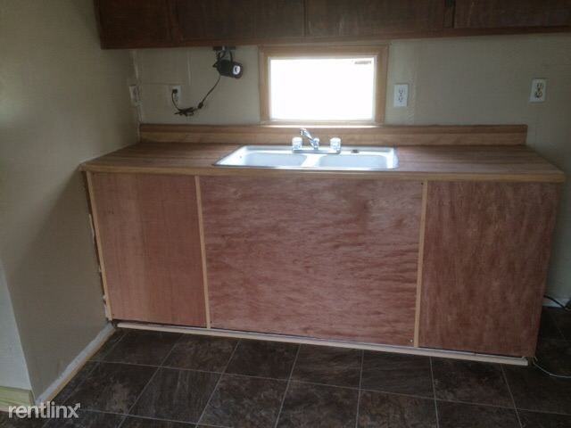 McLaughlin Village Mobile Home Park - Photo 2 of 6