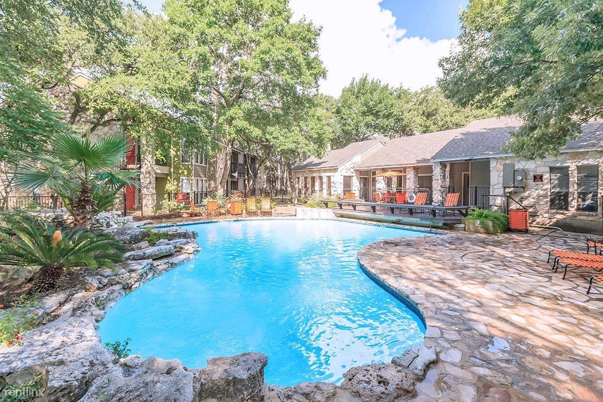 Blanco Longfield St Apartments Blanco Rd, San Antonio, TX 78216