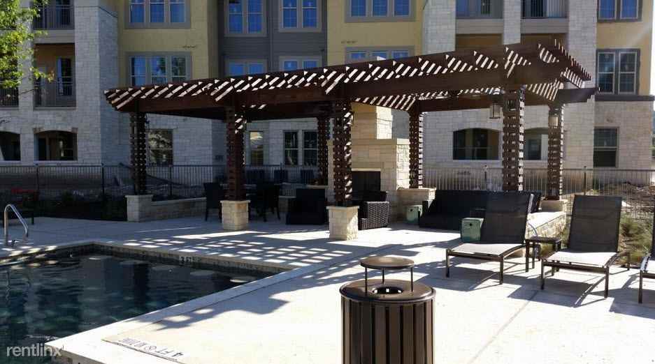 Boerne Stage @ Interstate 10 - Photo 3 of 10