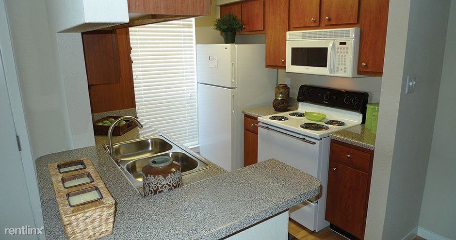 Stewart @ 69th - Photo 3 of 8