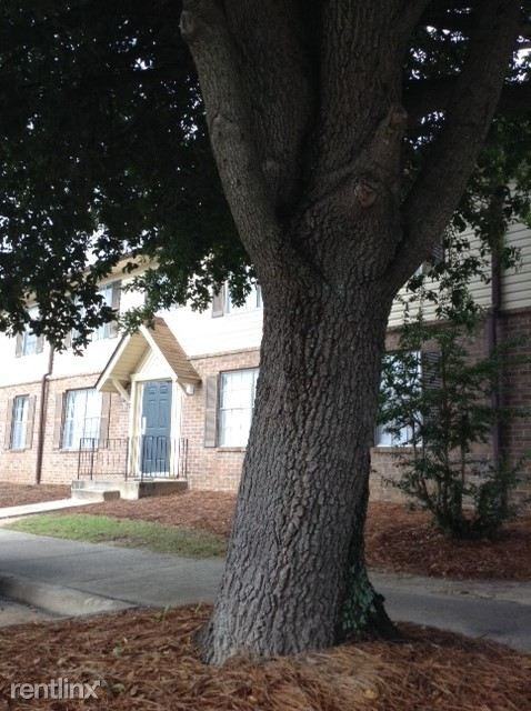 Ballard Way Apartments - Photo 3 of 4