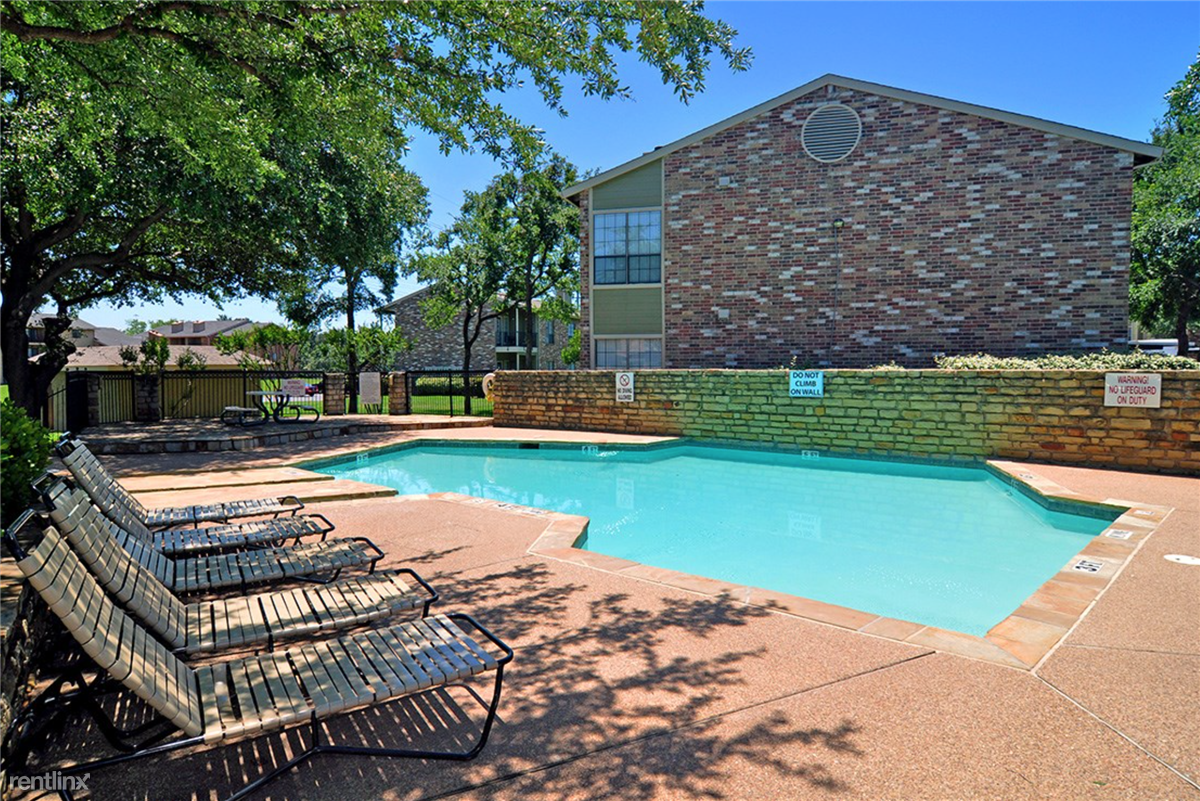 Pioneer Valley View Apartments Valley View Ln, Irving, TX 75061