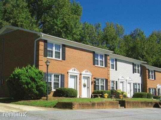 Holly Hill Apartments - Photo 2 of 12