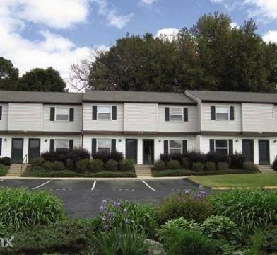 Fairview Village Apartments 812 Fairview Dr Lexington