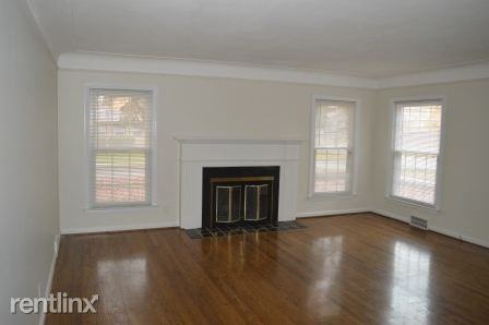 28510 Lathrup Blvd - Photo 3 of 14