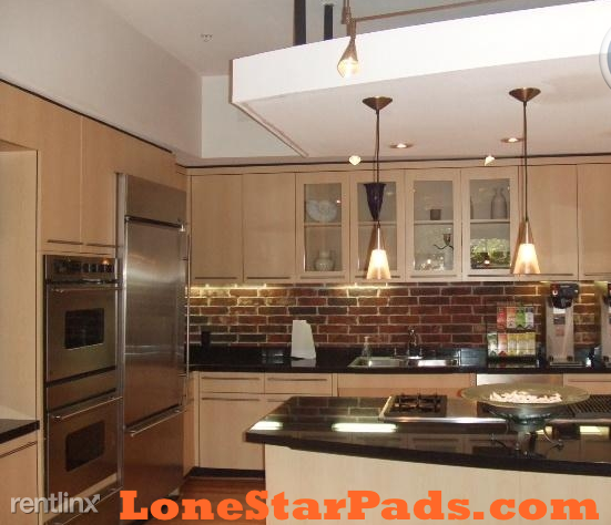 150 Sabine St - Photo 3 of 5