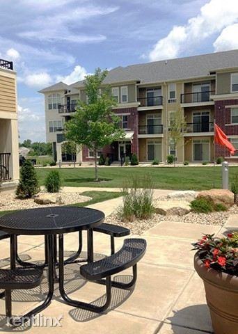 The West End Apartments - Photo 2 of 6