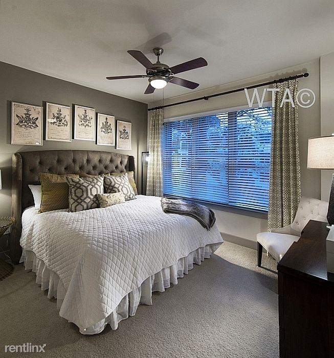 809 S Lamar Blvd - Photo 3 of 10