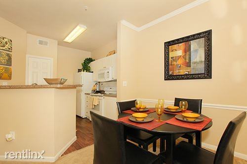 Nancy Jane @ Wade Blvd - Photo 3 of 10