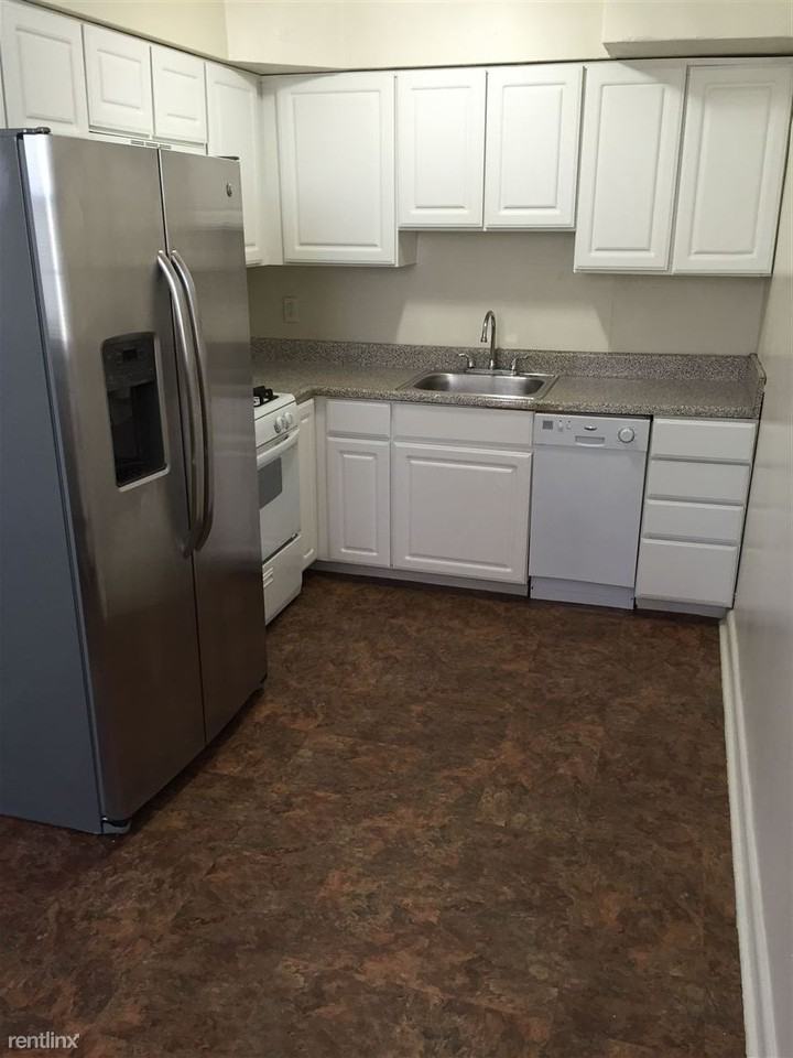 The Belmont Apartments - Photo 2 of 7