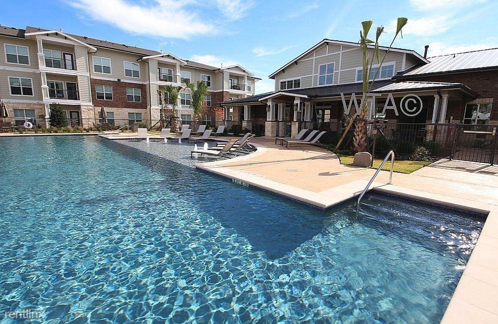 1900 Onion Creek Pkwy - Photo 3 of 9