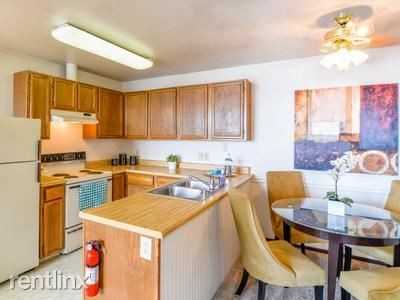 Alpine Apartments - Photo 2 of 11