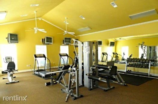 The Villages of Cross Creek - Photo 3 of 11