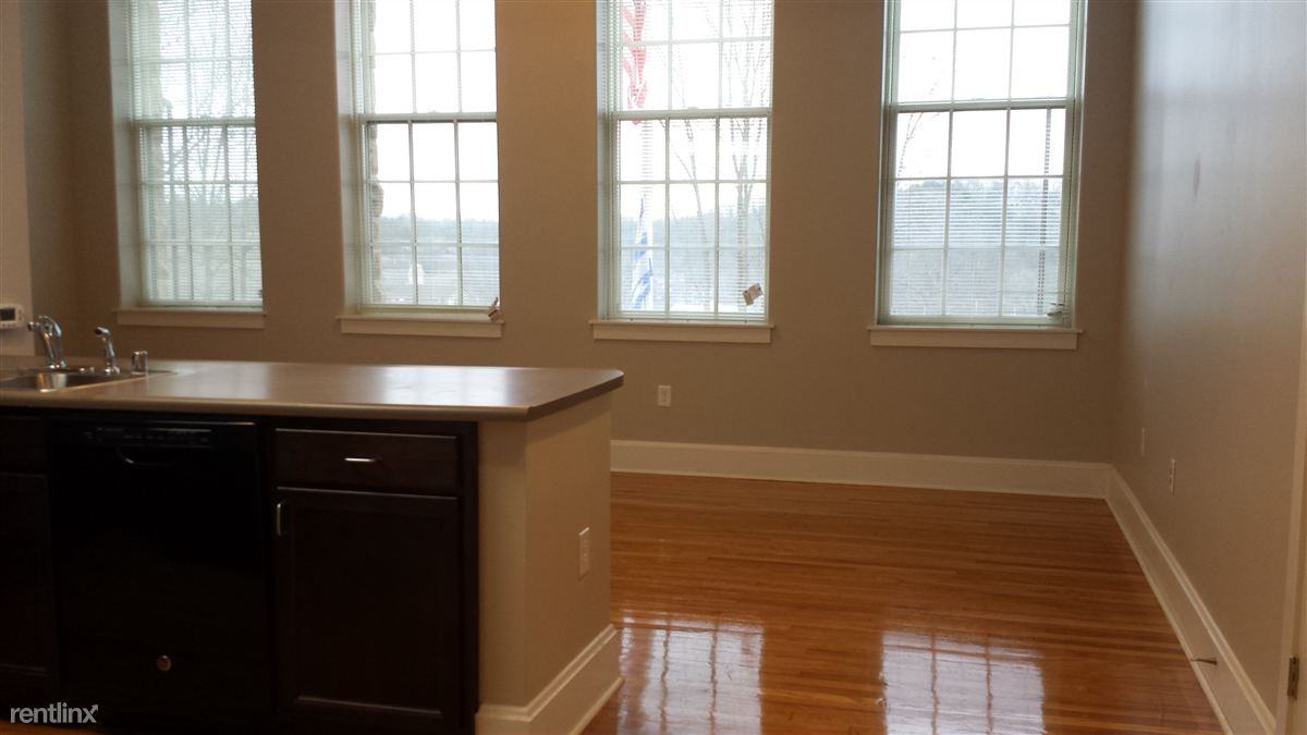 Campton School Apartments - Photo 2 of 11