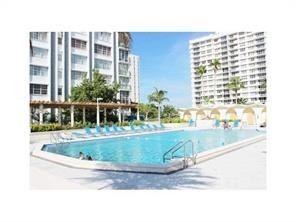 5600 Collins Ave - Photo 2 of 6