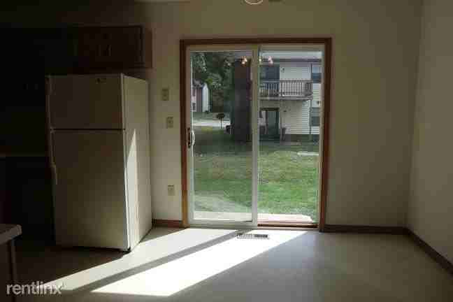 10 Peartree Ln - Photo 3 of 8