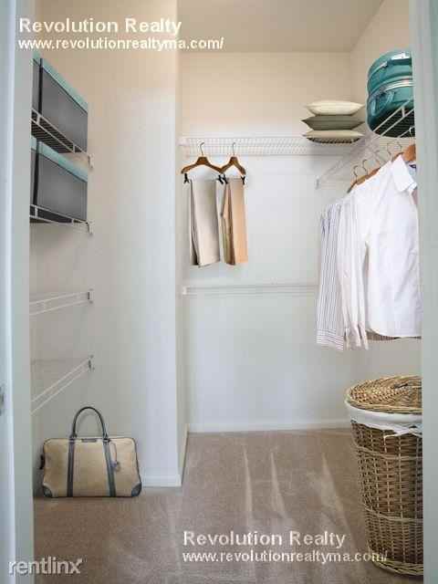 341 Great River Rd - Photo 2 of 7