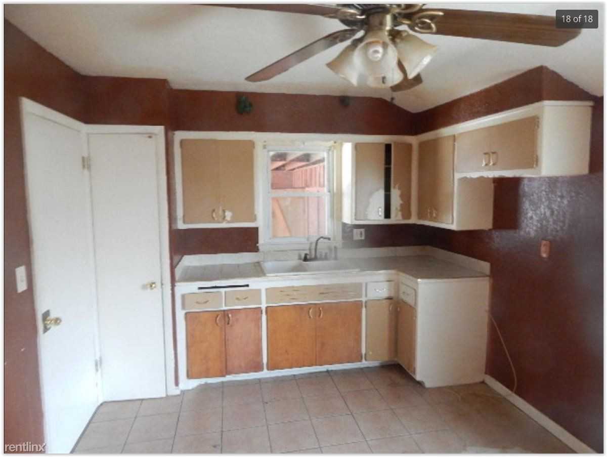 6179 N 87th St - Photo 3 of 13