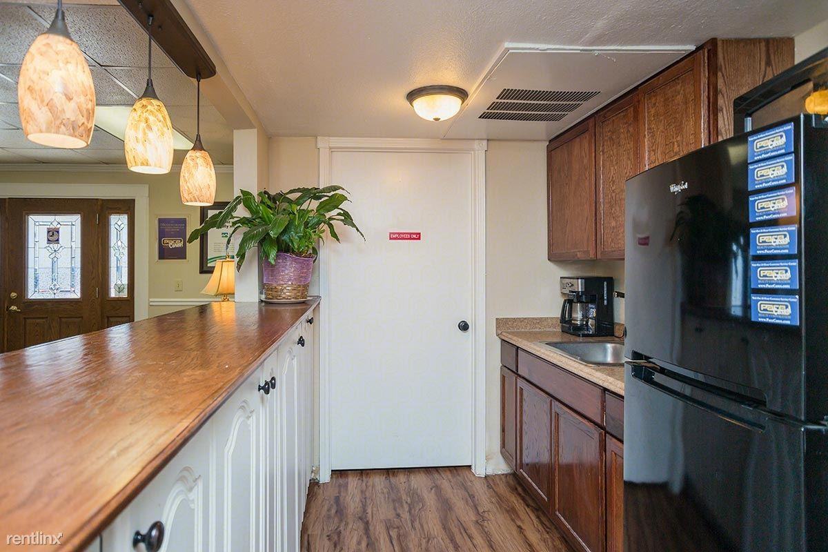 3200 Saint Juliet St - Photo 3 of 10