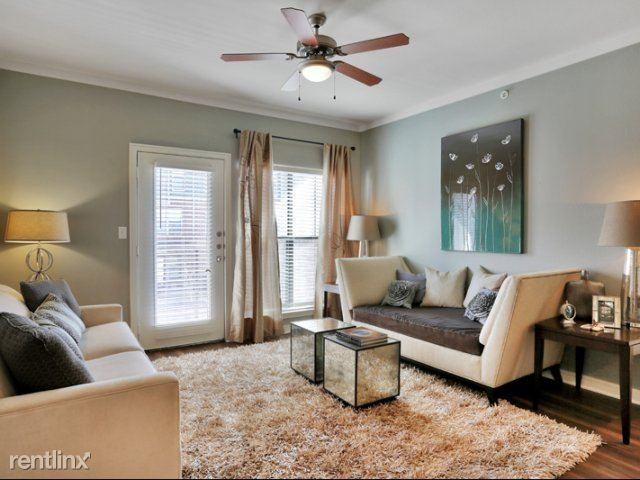 2001 Park Hill Dr #2003 - Photo 2 of 10
