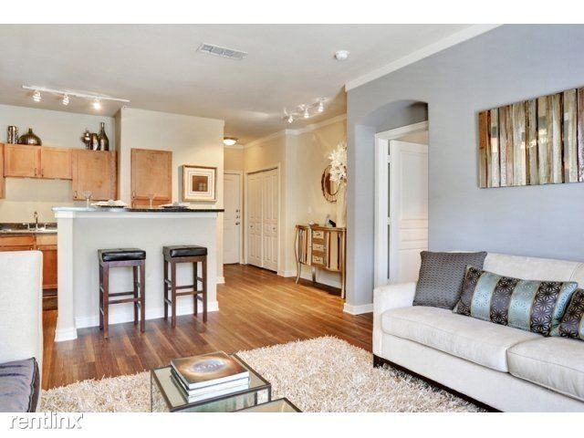 2001 Park Hill Dr #2003 - Photo 3 of 10