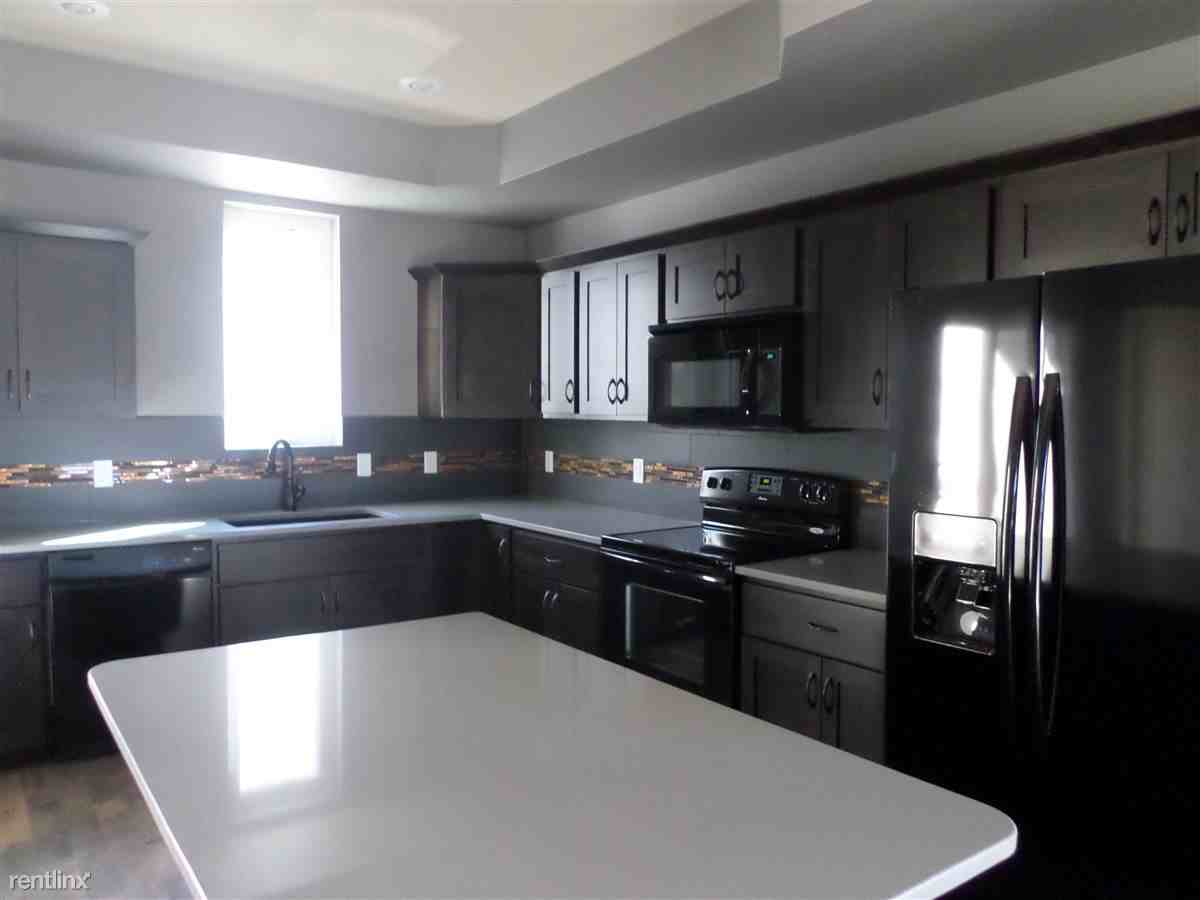 Kamrose Crossing Apartments 3212 Kenner Loop, Bismarck, ND 58504 Zumper