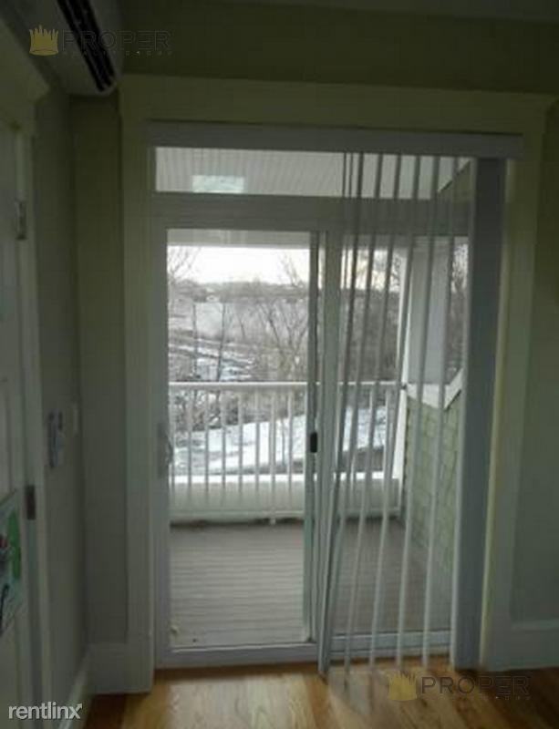 28 Williams St - Photo 2 of 10