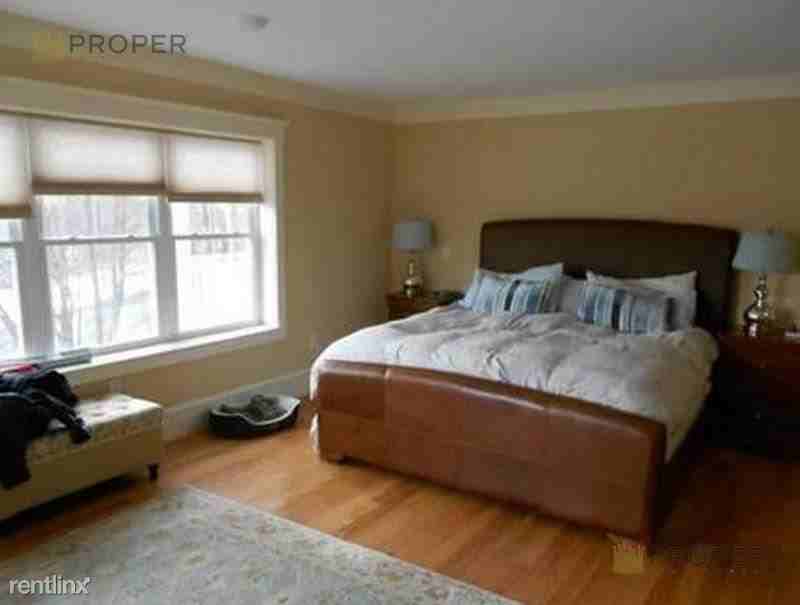 28 Williams St - Photo 3 of 10