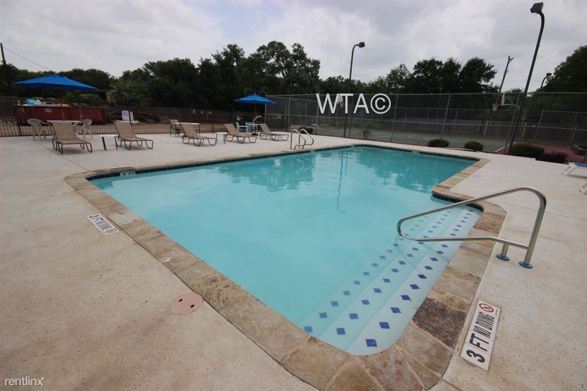 Thousand Oaks, Jones Maltsberger - Photo 2 of 10