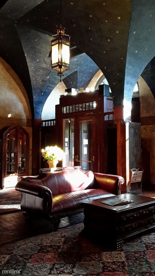 Commodore Apartments - Photo 2 of 2