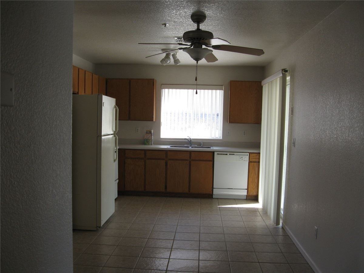2880 Simitan Dr #102 - Photo 3 of 6