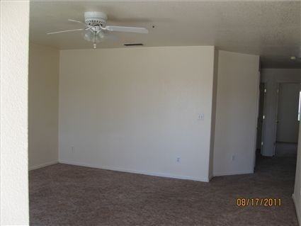 3041 Caliente Dr #102 - Photo 2 of 6