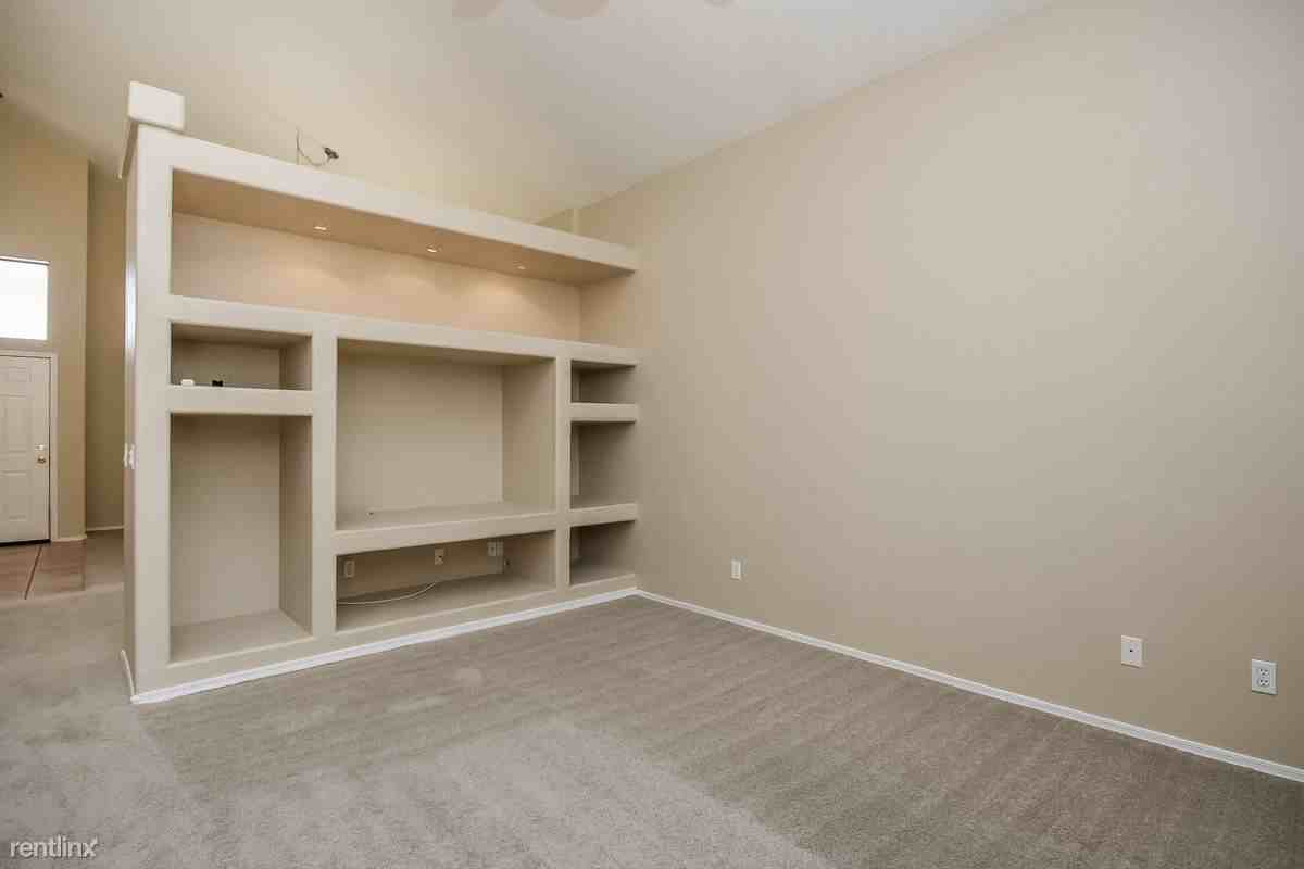 23642 N 22nd Way - Photo 3 of 15