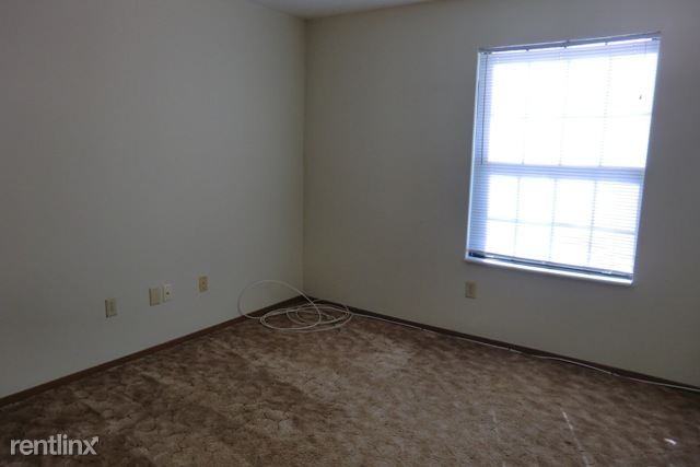 17 Cherry Tree Ln - Photo 2 of 7