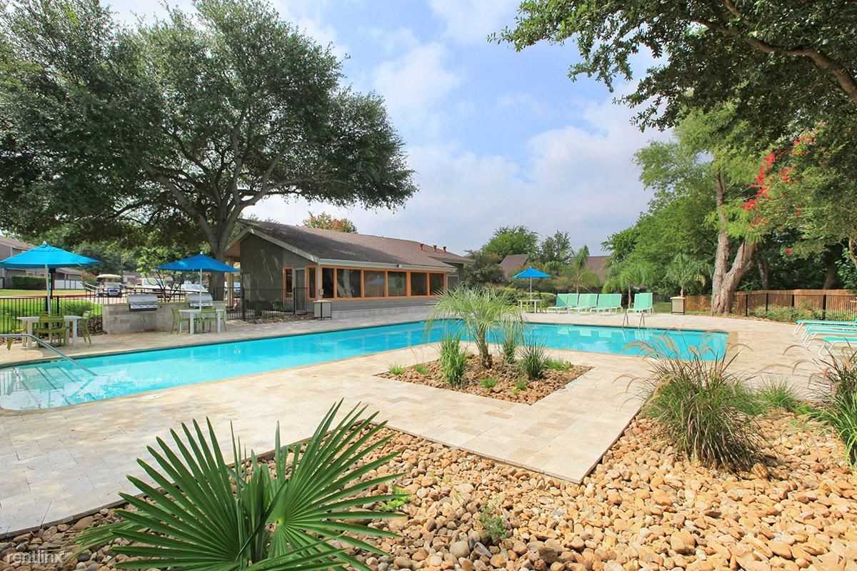 9109 Dartbrook Dr #1551