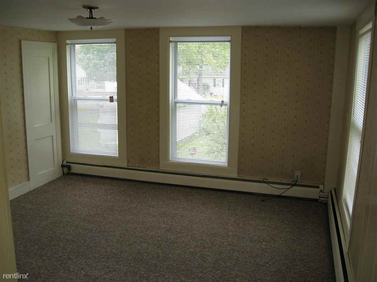 Pembroke Commons - Photo 2 of 7