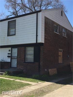 19349 Wyoming Ave - Photo 2 of 4