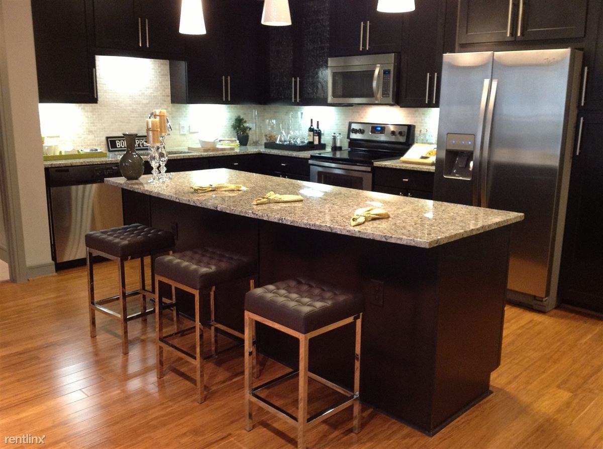 2800 Kirby Dr #2296 - Photo 2 of 11