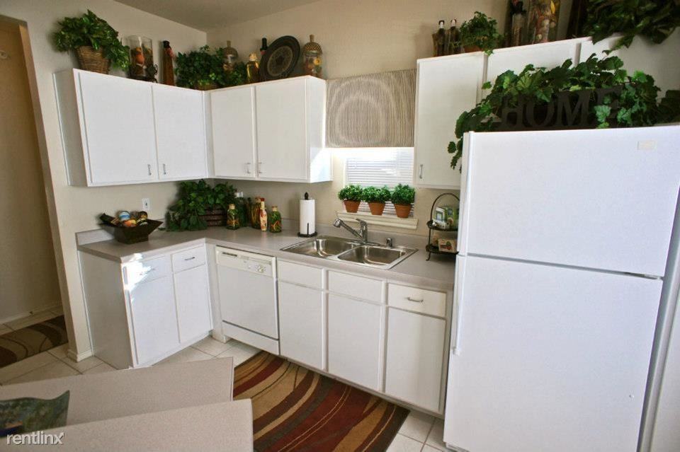 1701 Park Central Dr #1466